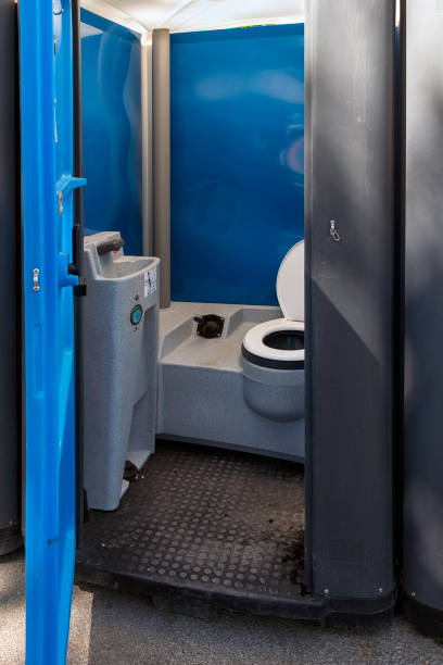 Best Event porta potty rental  in Fulton, IL