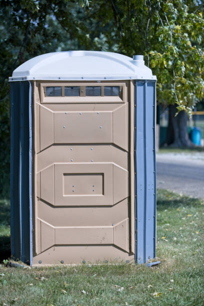 Best Event porta potty rental  in Fulton, IL